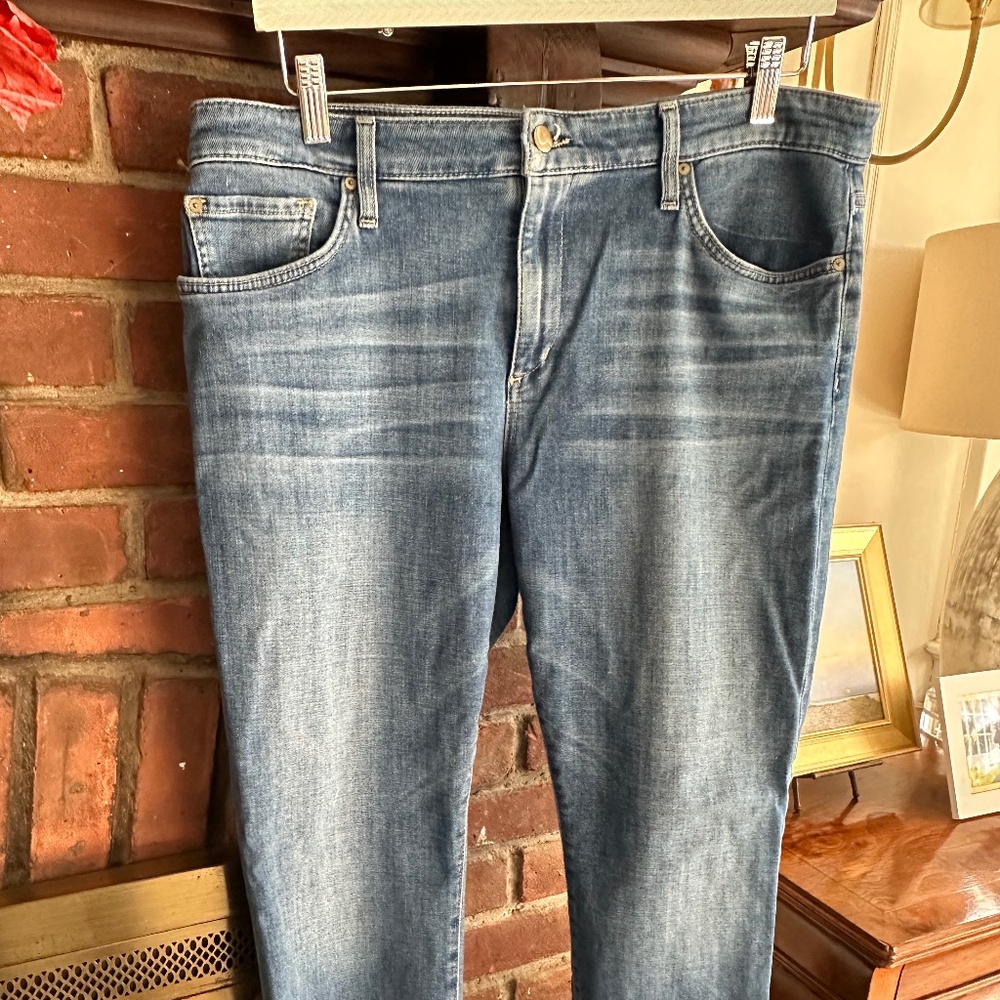 Joe's Jeans size 32